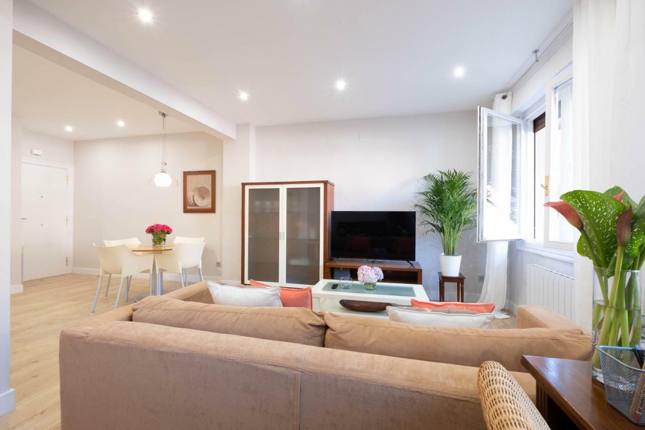 Apartamento Tiboli Con Parking Gratuito ビルバオ エクステリア 写真