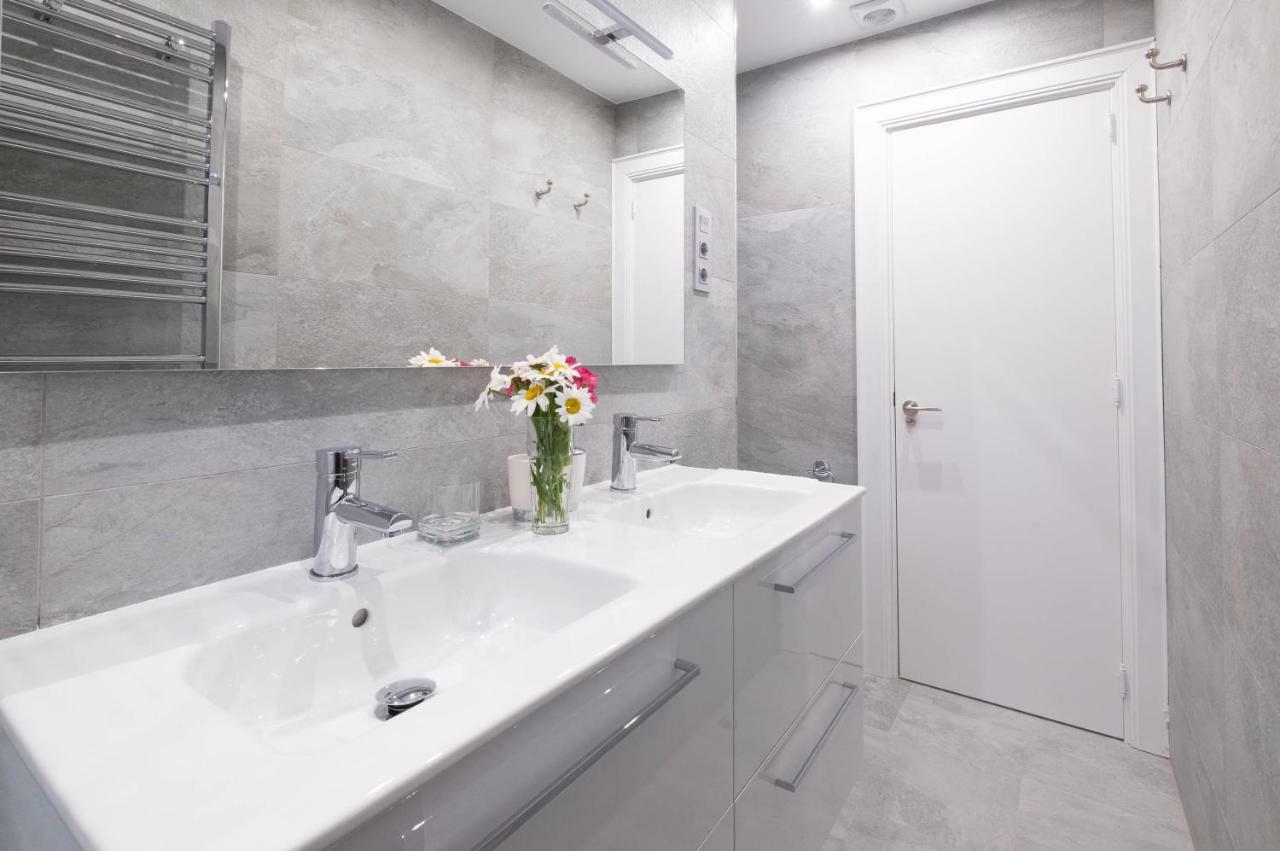Apartamento Tiboli Con Parking Gratuito ビルバオ エクステリア 写真
