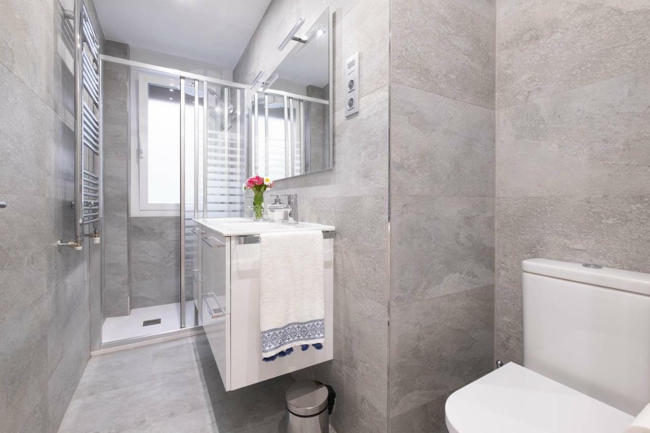 Apartamento Tiboli Con Parking Gratuito ビルバオ エクステリア 写真